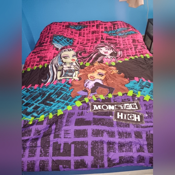 monster high Other - Kids Twin Size Monster High Comforter Pre-owned